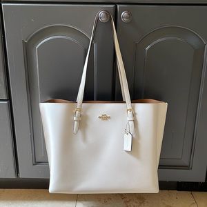 Coach White Leather Mollie Zip Tote (MSRP $428)